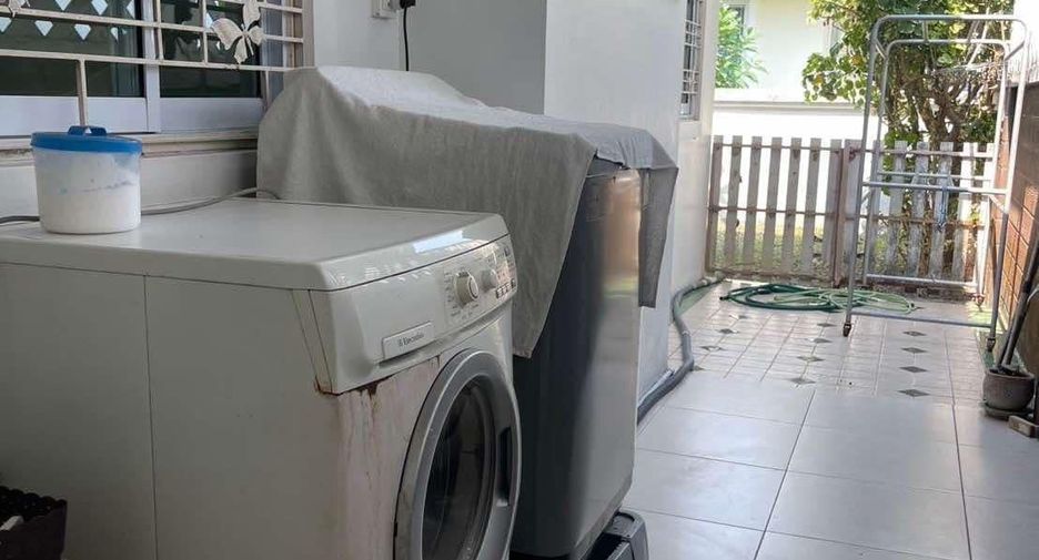 For rent 3 bedrooms house in Mueang Chiang Mai, Chiang Mai