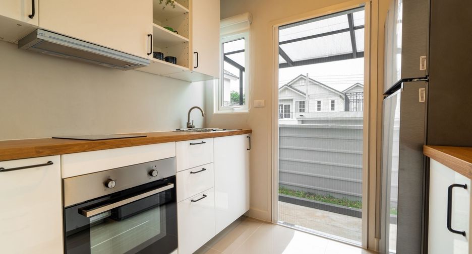 For rent 4 bedrooms house in Thalang, Phuket