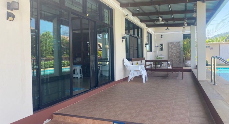 For sale 4 bedrooms house in Hua Hin, Prachuap Khiri Khan