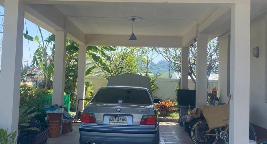 For sale 4 bedrooms house in Hua Hin, Prachuap Khiri Khan