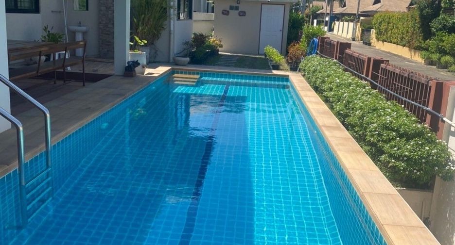 For sale 4 bedrooms house in Hua Hin, Prachuap Khiri Khan