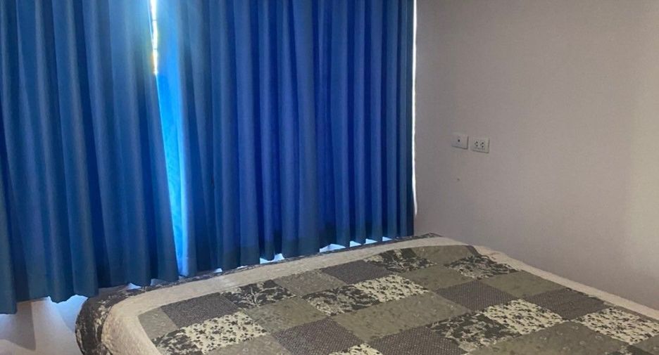 For sale 4 bedrooms house in Hua Hin, Prachuap Khiri Khan