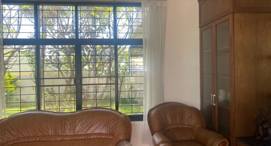 For sale 4 bedrooms house in Hua Hin, Prachuap Khiri Khan