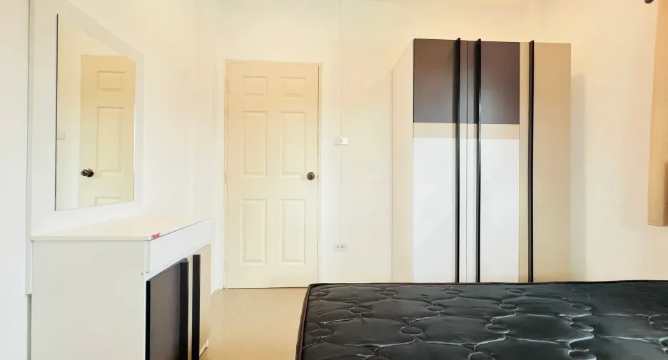 For rent 4 bedrooms house in Doi Saket, Chiang Mai