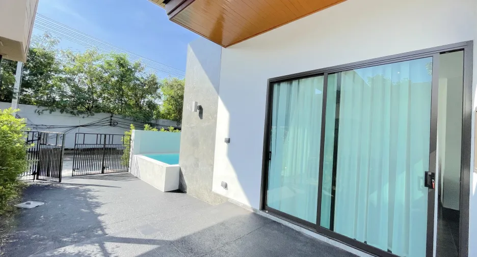 Villa en alquiler de 2 habitaciones en Mueang Phuket, Phuket