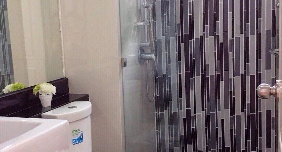 For sale 1 bed condo in Khlong Toei, Bangkok