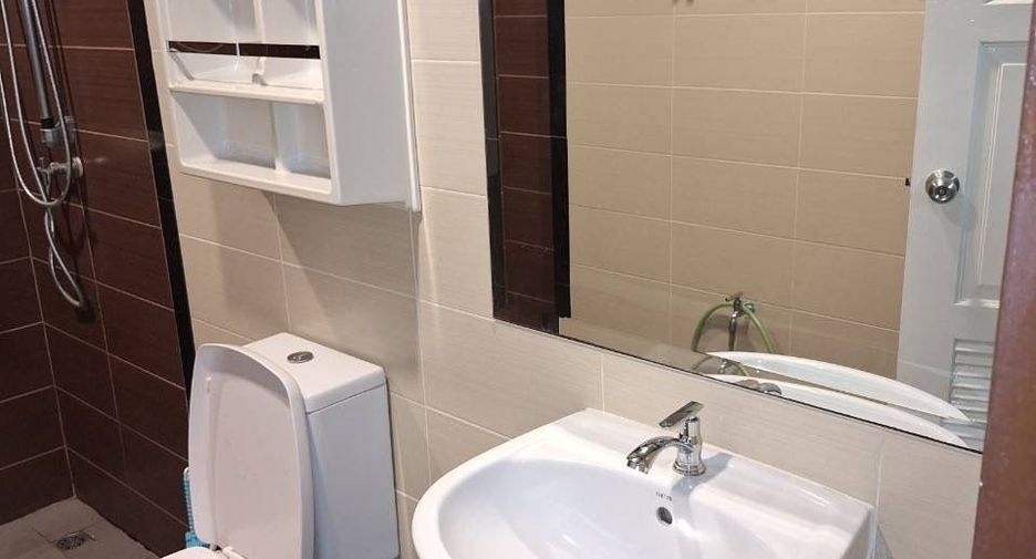 For sale and for rent 3 bedrooms house in Bang Lamung, Chonburi