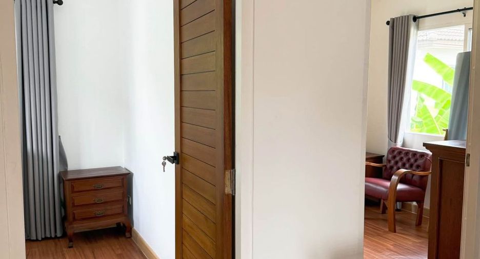 For rent 2 bedrooms house in Mueang Chiang Mai, Chiang Mai