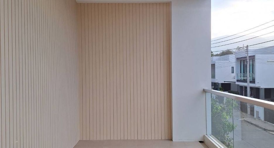 出租 4 卧室 独立屋 在 Mueang Chiang Mai, Chiang Mai