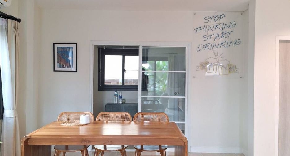 Haus zur Miete mit 4 Zimmer in Mueang Chiang Mai, Chiang Mai