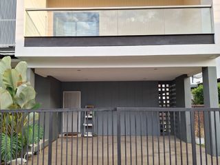 For rent 4 bedrooms house in Mueang Chiang Mai, Chiang Mai