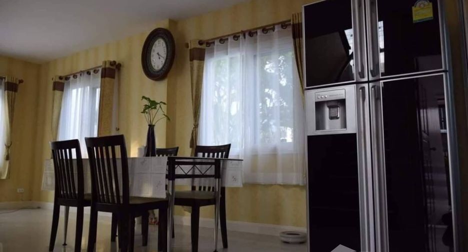 For sale 3 bedrooms house in Mueang Chiang Mai, Chiang Mai