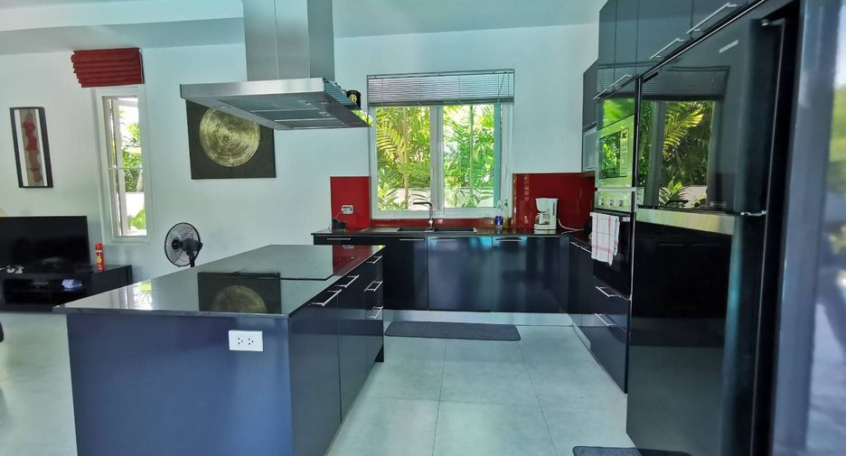 À vendre 3 chambres villa à Hua Hin, Prachuap Khiri Khan