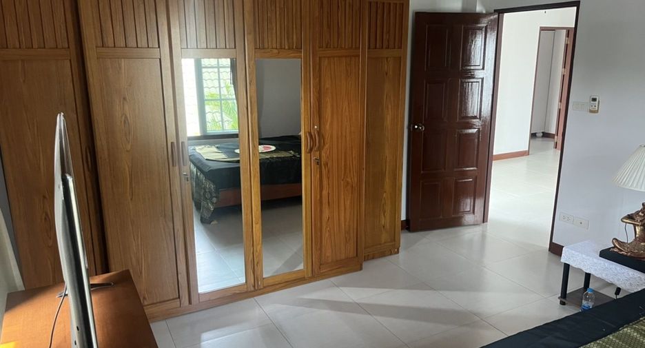 For sale 3 bedrooms house in Cha Am, Phetchaburi