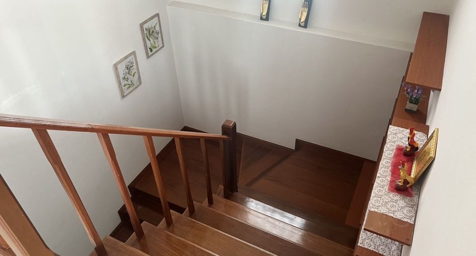 For sale 3 bedrooms house in Cha Am, Phetchaburi