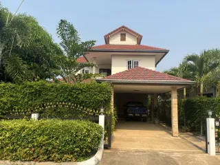 出售 和 出租 3 卧室 独立屋 在 Cha-Am, Phetchaburi