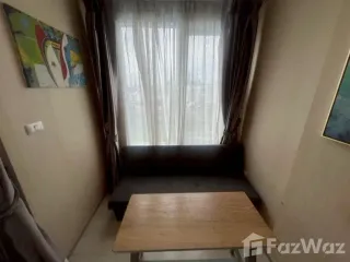 Продажа 1 кровать кондо в Хуаи Кхщанг, Бангкок