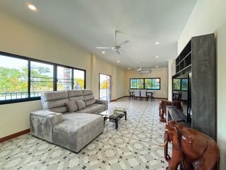 Casa en venta y en alquiler de 2 habitaciones en Cha Am, Phetchaburi