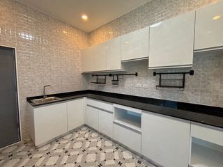Casa en venta y en alquiler de 2 habitaciones en Cha Am, Phetchaburi