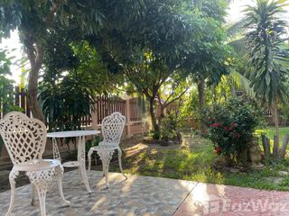 For sale 4 bedrooms house in Saraphi, Chiang Mai