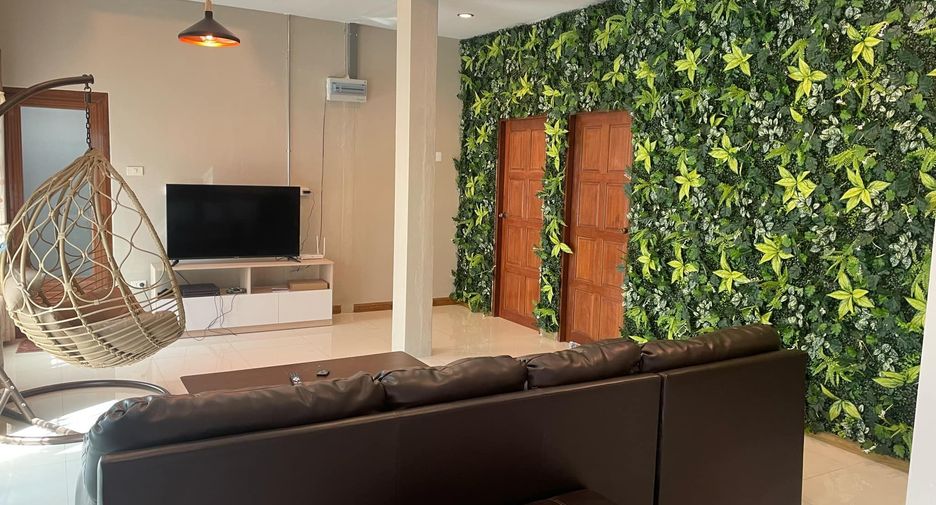 Haus zum Kauf mit 4 Zimmer in Saraphi, Chiang Mai
