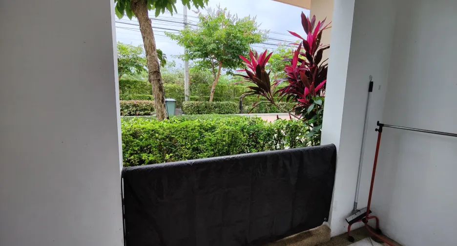 出售 和 出租 2 卧室 公寓 在 Cha-Am, Phetchaburi