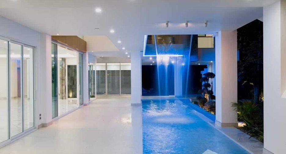 For sale 8 bedrooms house in Hang Dong, Chiang Mai