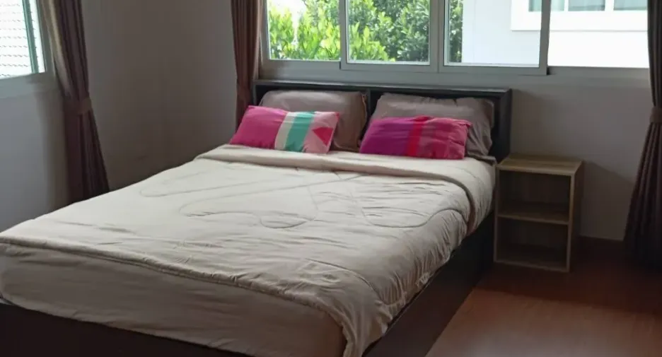 For rent 3 bedrooms house in San Sai, Chiang Mai