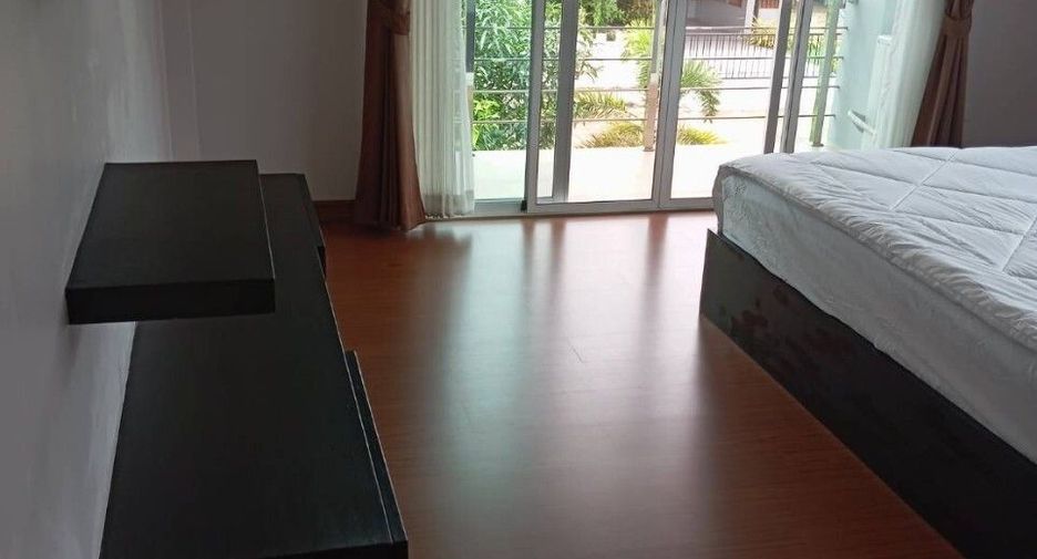 For rent 3 bedrooms house in San Sai, Chiang Mai