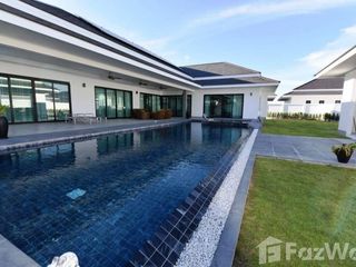 For sale 4 bedrooms villa in Cha Am, Phetchaburi