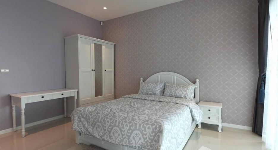 For sale 4 bedrooms villa in Cha Am, Phetchaburi