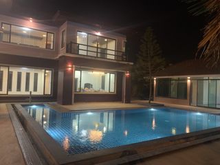 Haus zum Kauf mit 3 Zimmer in Cha Am, Phetchaburi