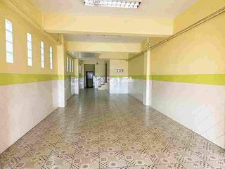 Casa adosada en venta de 4 habitaciones en Hang Dong, Chiang Mai