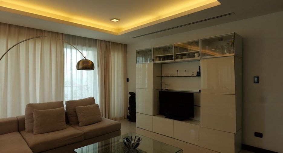 Wohnung zum Kauf mit 3 Zimmer in Kathu, Phuket