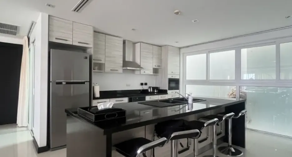 Wohnung zum Kauf mit 3 Zimmer in Kathu, Phuket