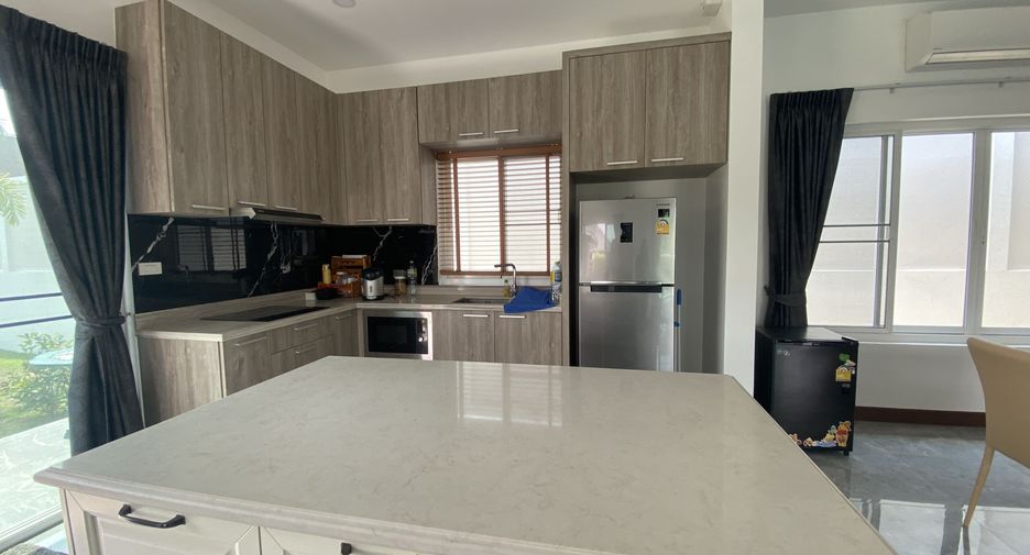 For rent 3 bedrooms villa in Hua Hin, Prachuap Khiri Khan