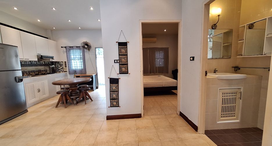 For rent 2 bedrooms villa in Hua Hin, Prachuap Khiri Khan