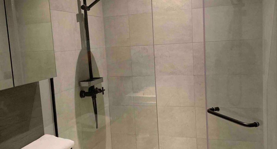 Продажа и аренда 1 кровать кондо в Щаттхана, Бангкок
