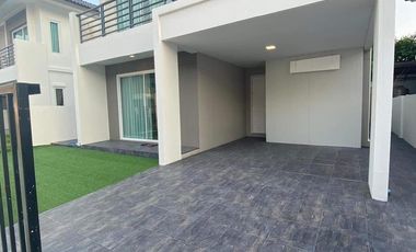 For rent 3 bedrooms house in Bang Lamung, Chonburi