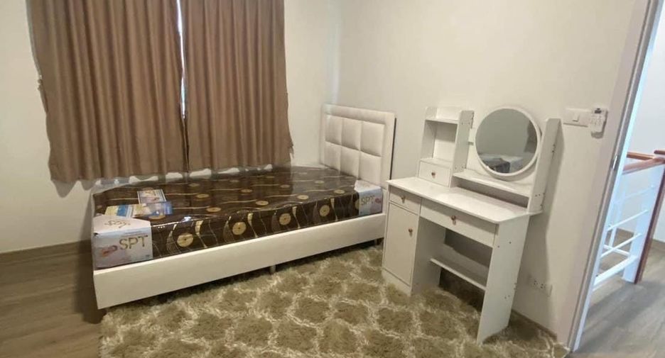 For rent 3 ベッドルーム house in Bang Lamung, Chonburi