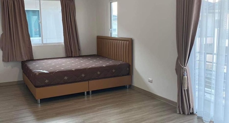 For rent 3 ベッドルーム house in Bang Lamung, Chonburi
