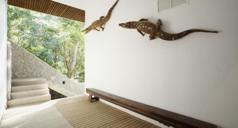 For sale and for rent 11 bedrooms villa in Thalang, Phuket