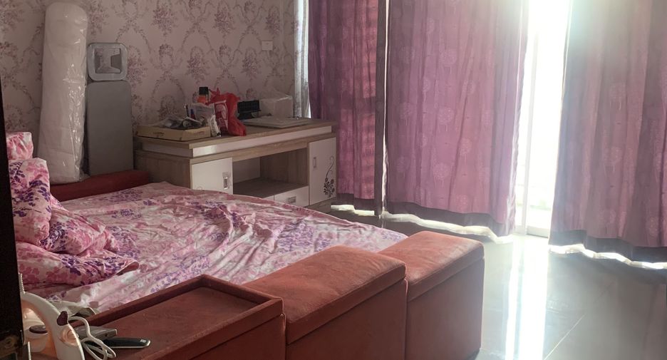 For sale 6 bedrooms retail Space in Bang Bo, Samut Prakan