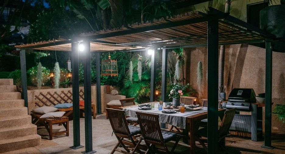 For sale 4 bedrooms villa in Ko Samui, Surat Thani