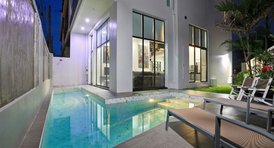 For sale 3 bedrooms townhouse in Mueang Phuket, Phuket
