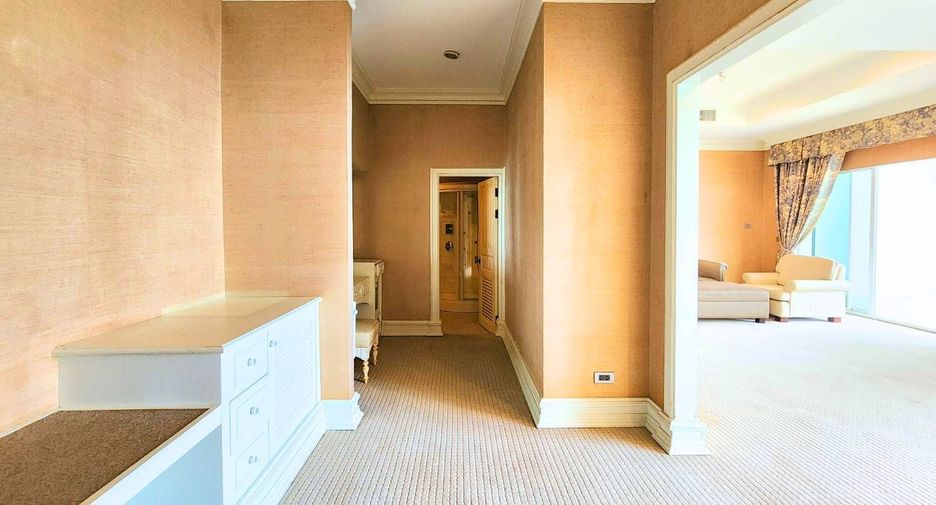 For sale 6 bedrooms condo in Cha Am, Phetchaburi
