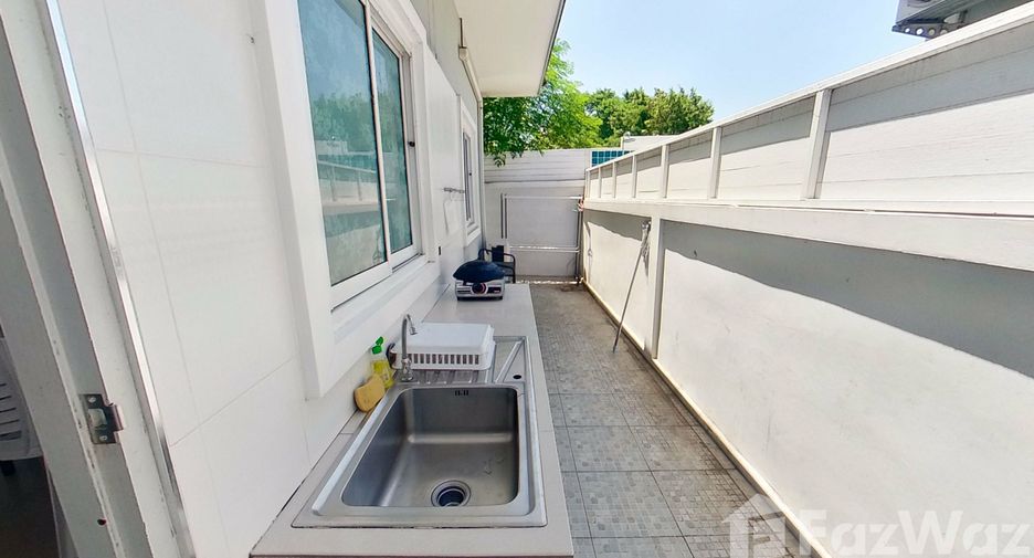 For sale 4 bedrooms villa in Hua Hin, Prachuap Khiri Khan
