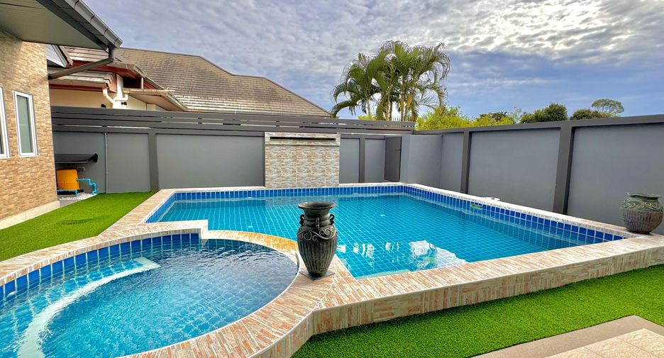Villa zum Kauf mit 3 Zimmer in Bang Lamung, Chonburi
