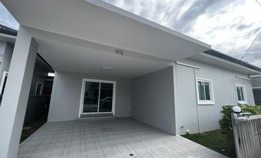 出租 3 卧室 联排别墅 在 Phuket Town, 普吉