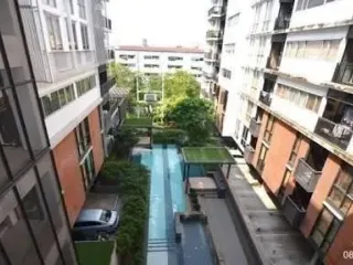 À vendre 1 chambre condo à Mueang Samut Prakan, Samut Prakan